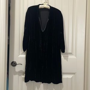 Black velvet pleated dress